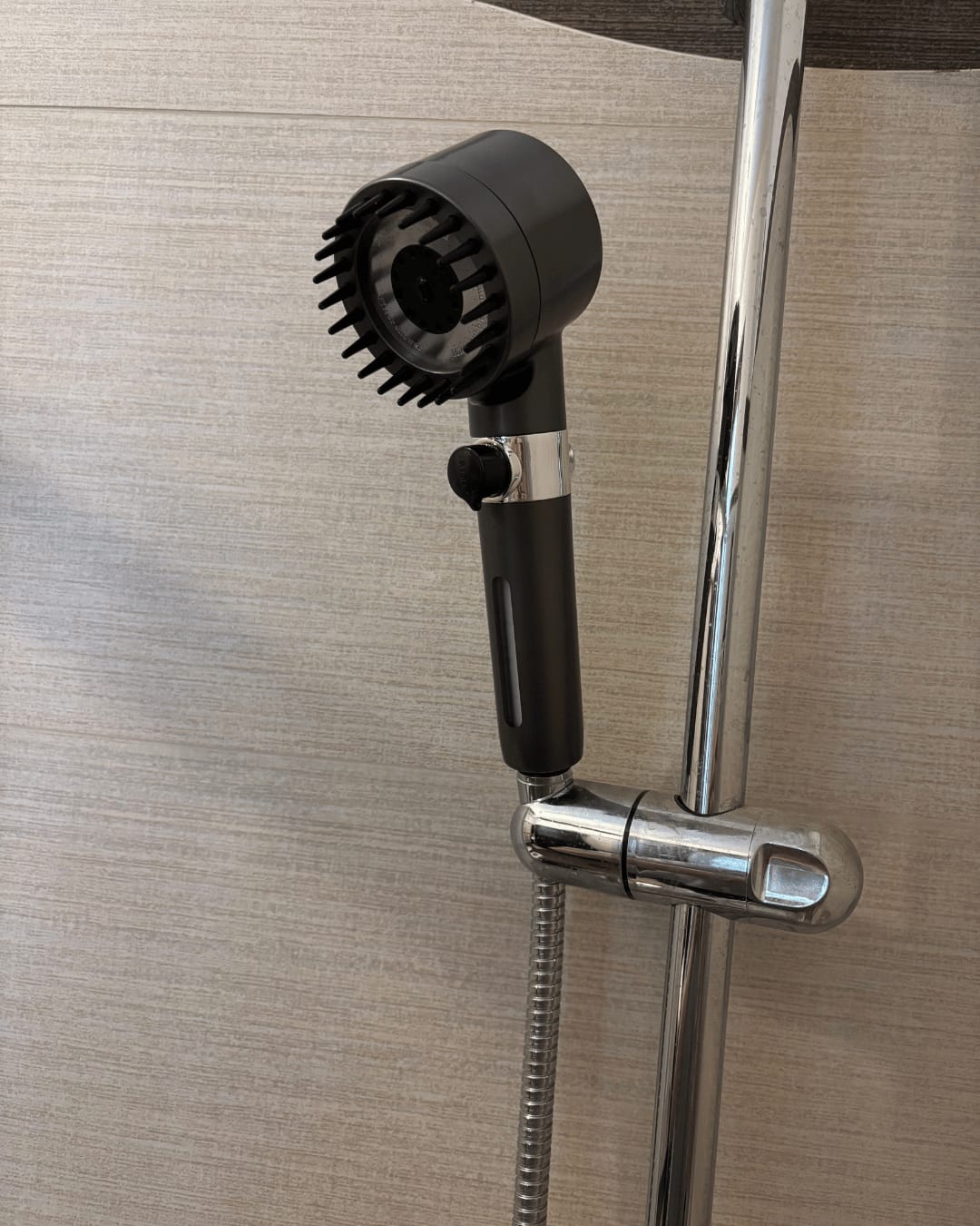Meriqo - anti-limescale shower heads